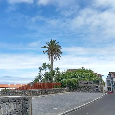 Gæstehus Volcanic Charming House 3*