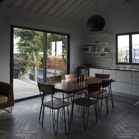 Volcanic Charming House Πανσιόν Ribeira Grande