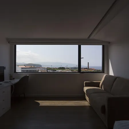 Πανσιόν Volcanic Charming House