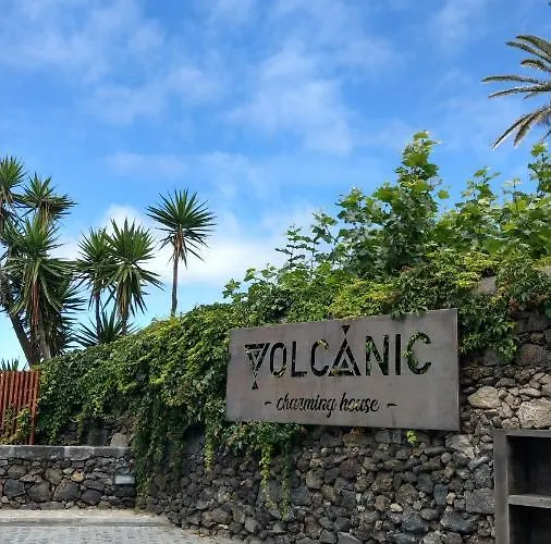 게스트하우스 Volcanic Charming House 4*