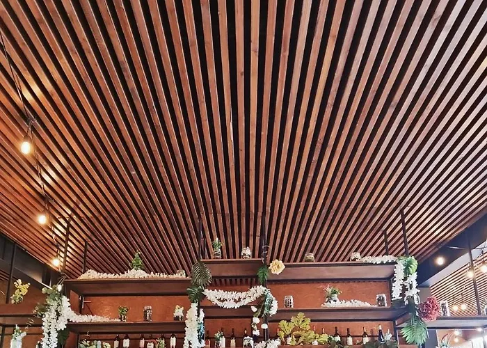 Volcanic Charming House 4*