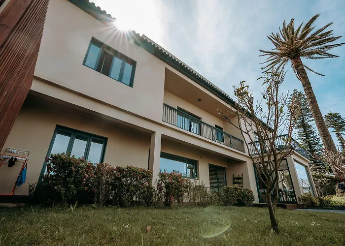 Guest house Volcanic Charming House 4*